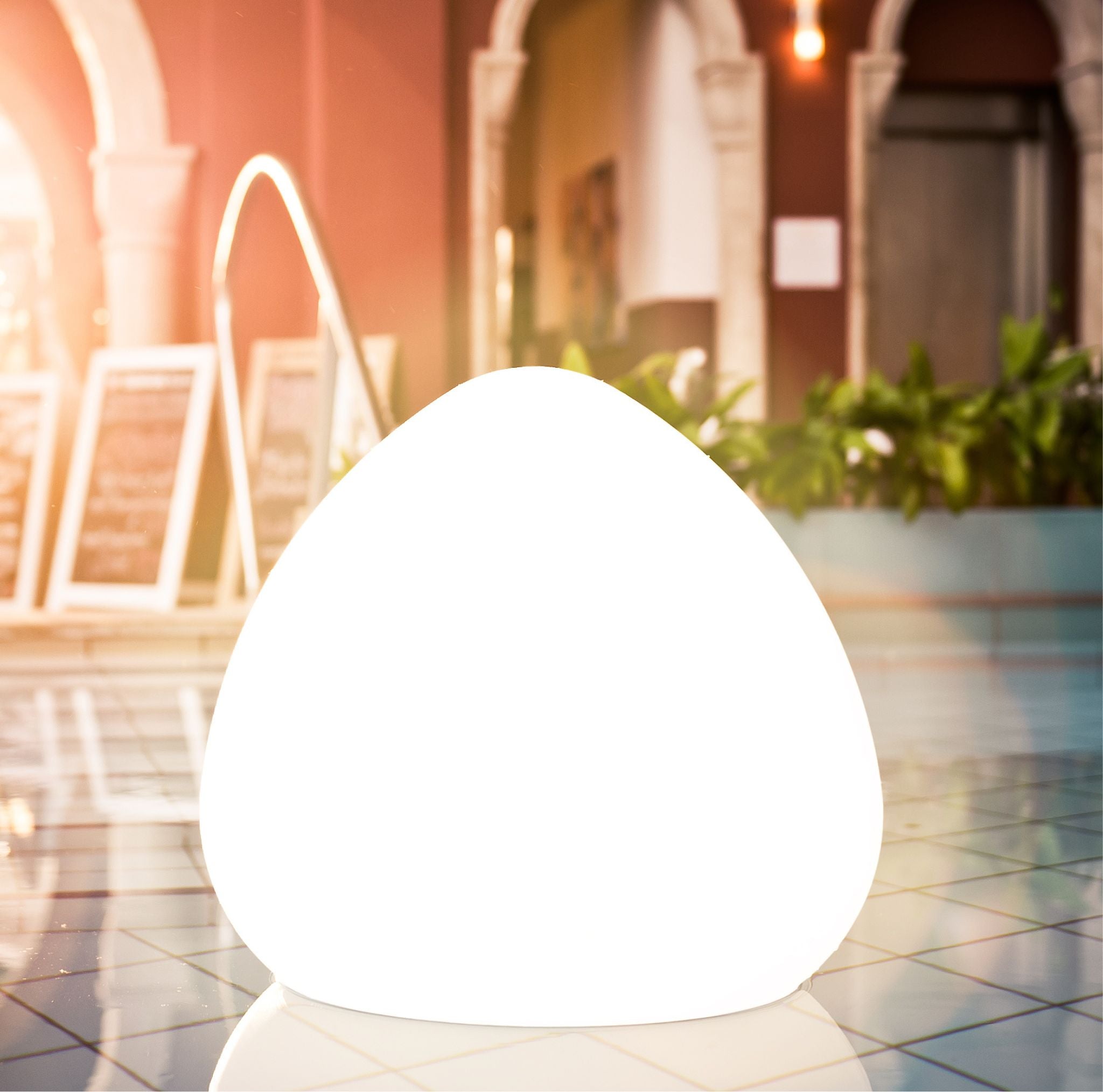 STONE XL- große Pool- und Gartenleuchte