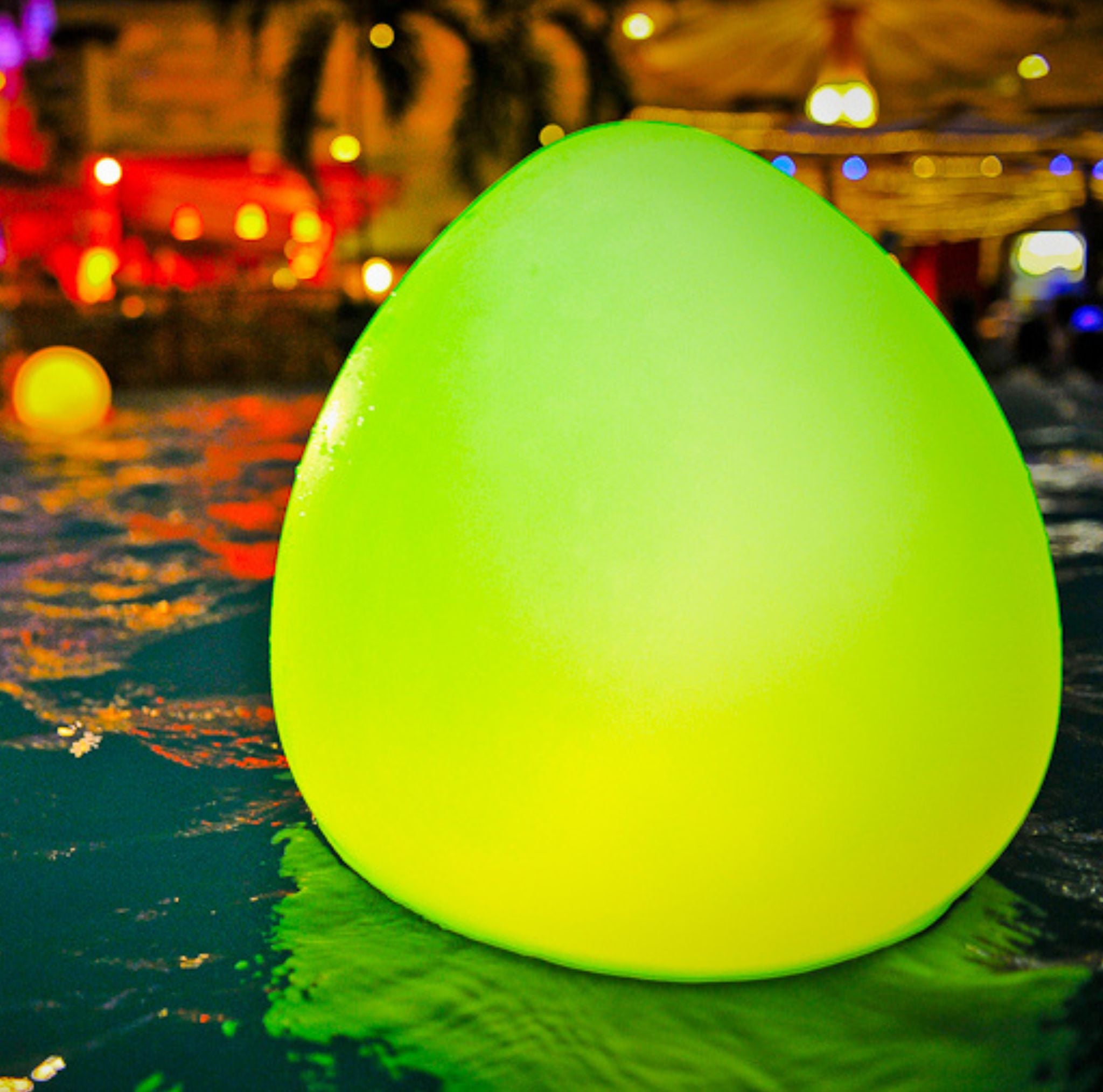 STONE XL- große Pool- und Gartenleuchte