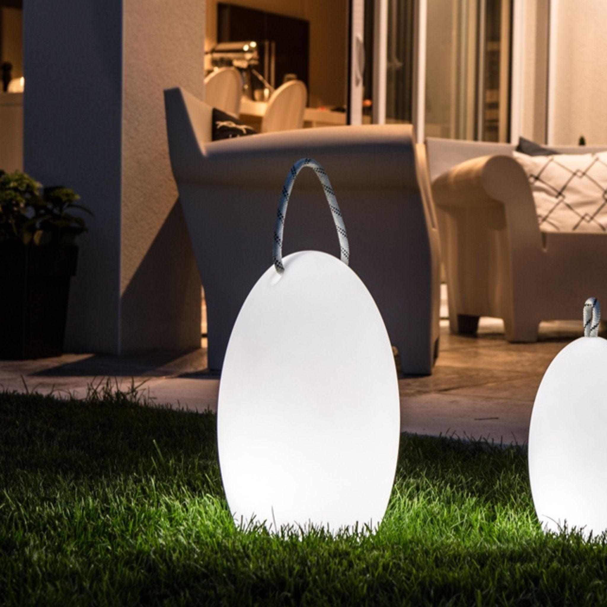 AMANDE L kabellose, Outdoor Leuchte von Smart and Green