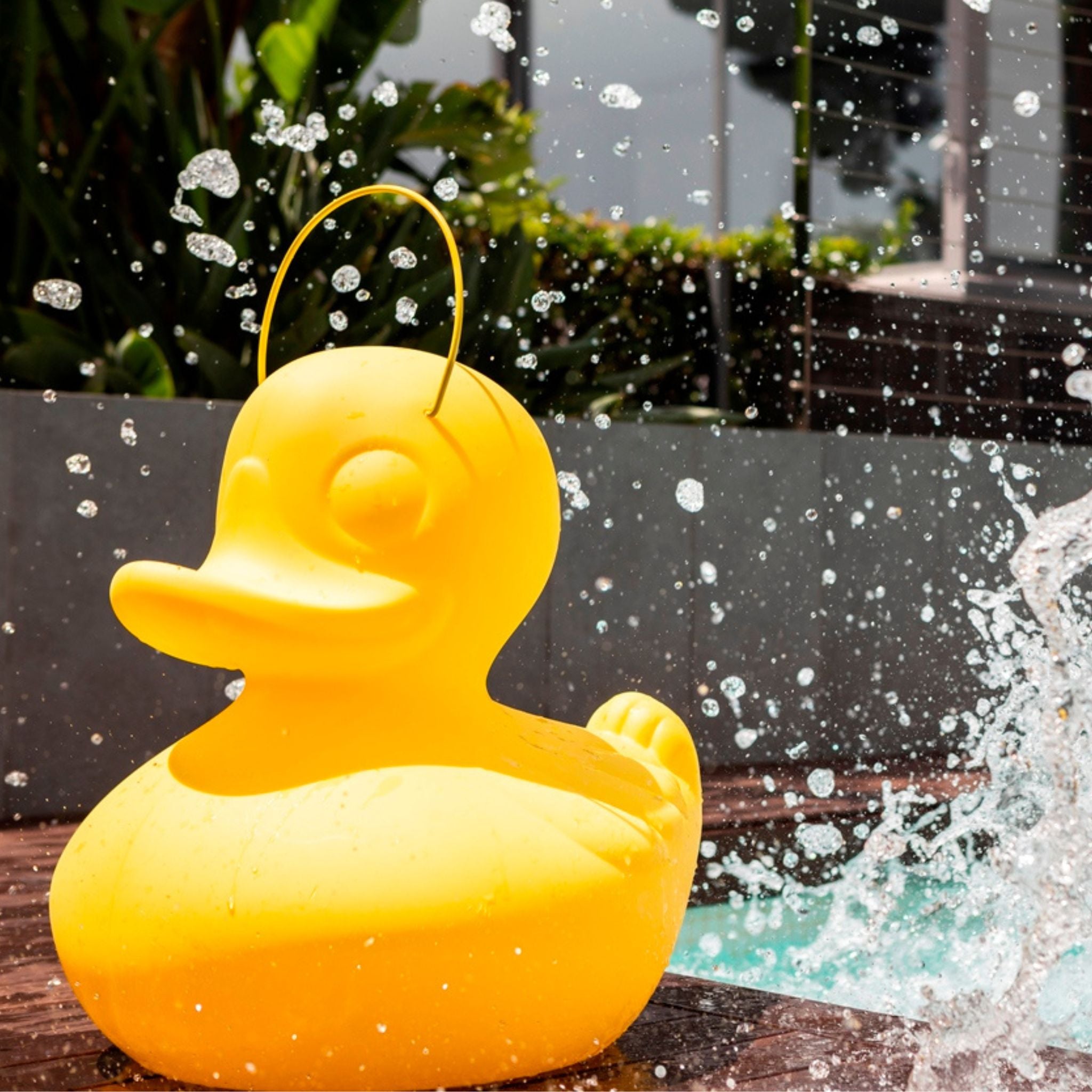 DUCK-DUCK lamp XL (51x53cm) - kabellose Schwimmleuchte