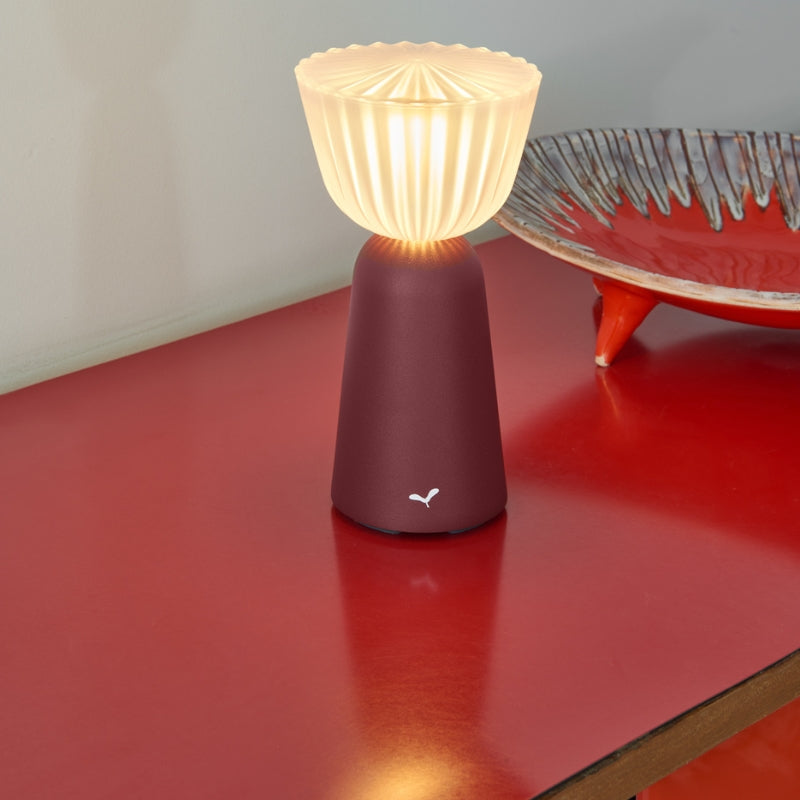 Fermob SWIING Tischleuchte 6er Set mit Komfort-Ladestation