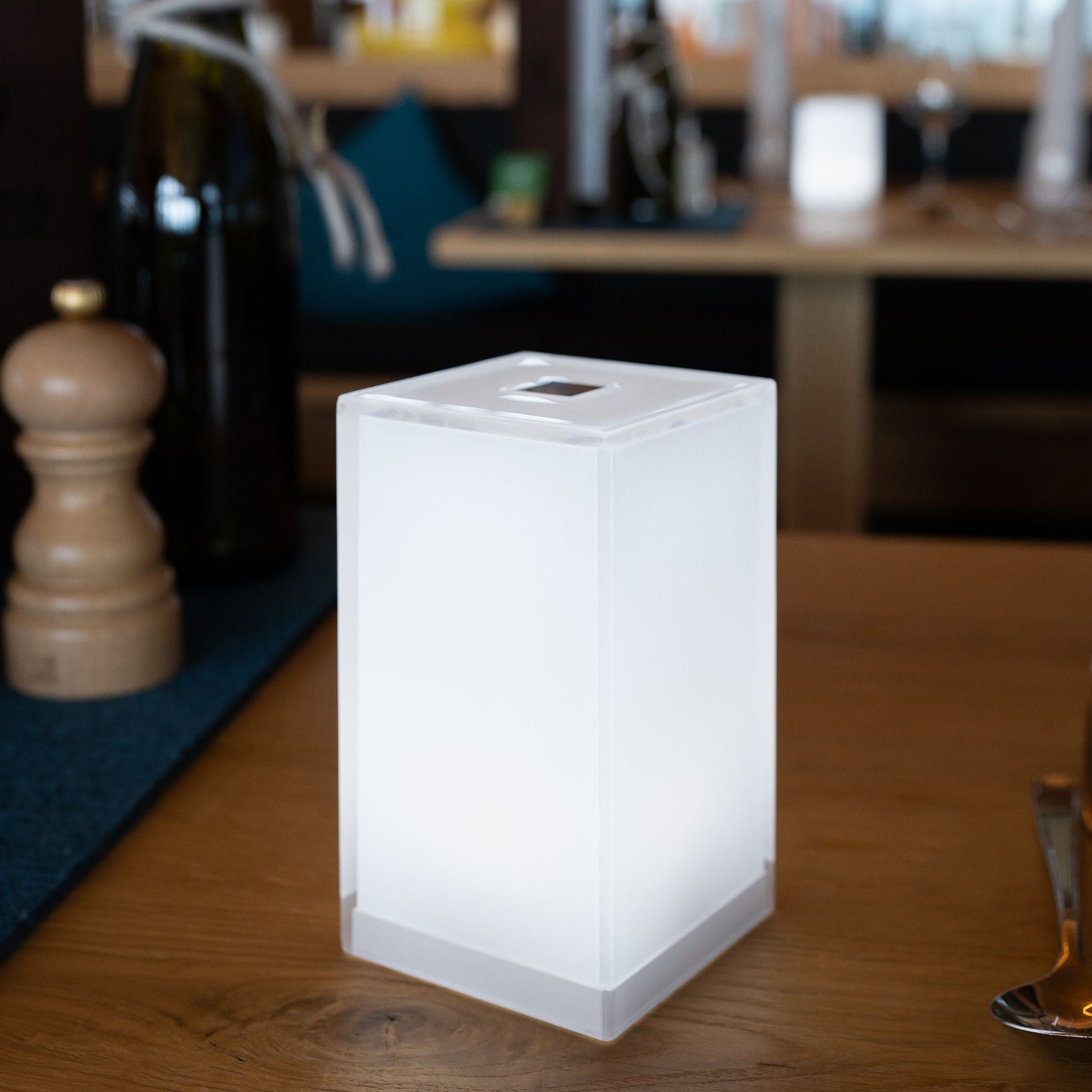 CUB 6er Set kabellose Tischleuchten von Smart and Green