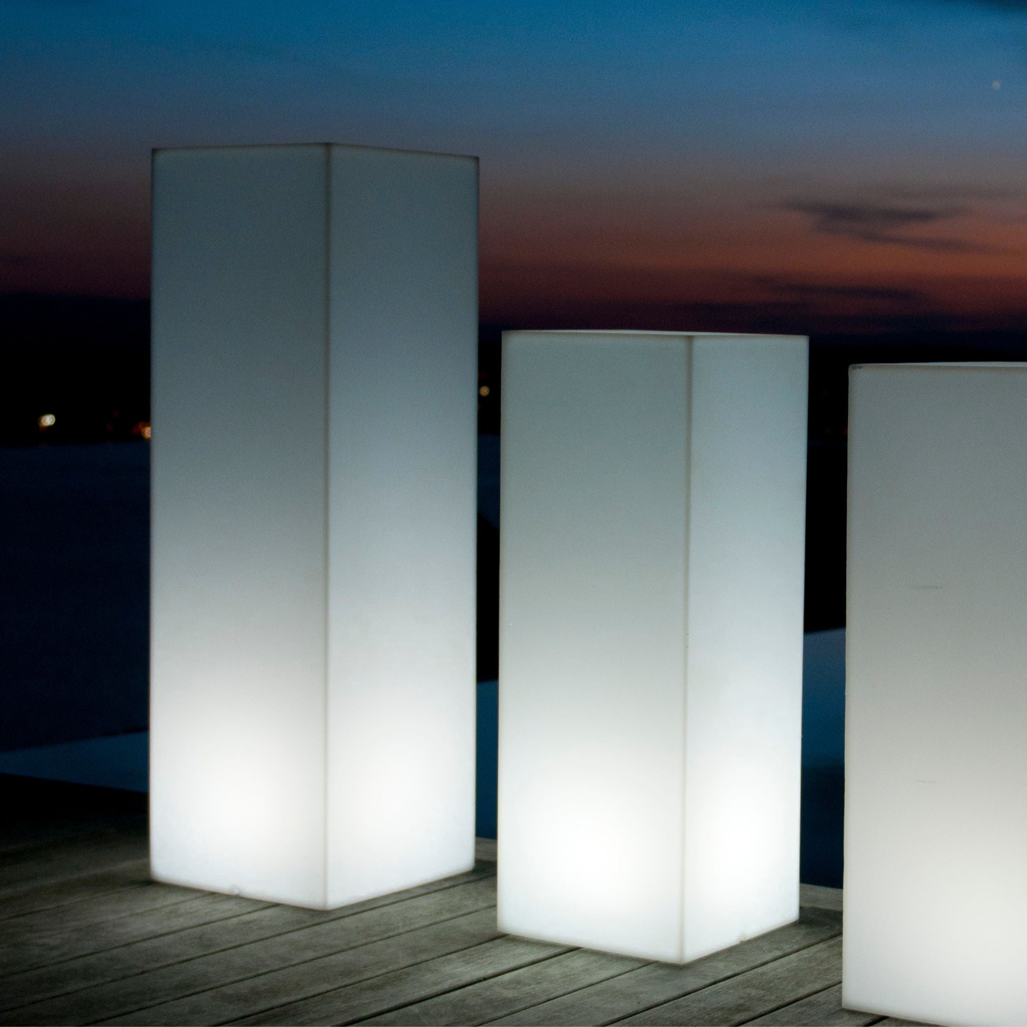 SLIM BLOCK kabelloses, bruchfestes Lichtobjekt von Smart and Green