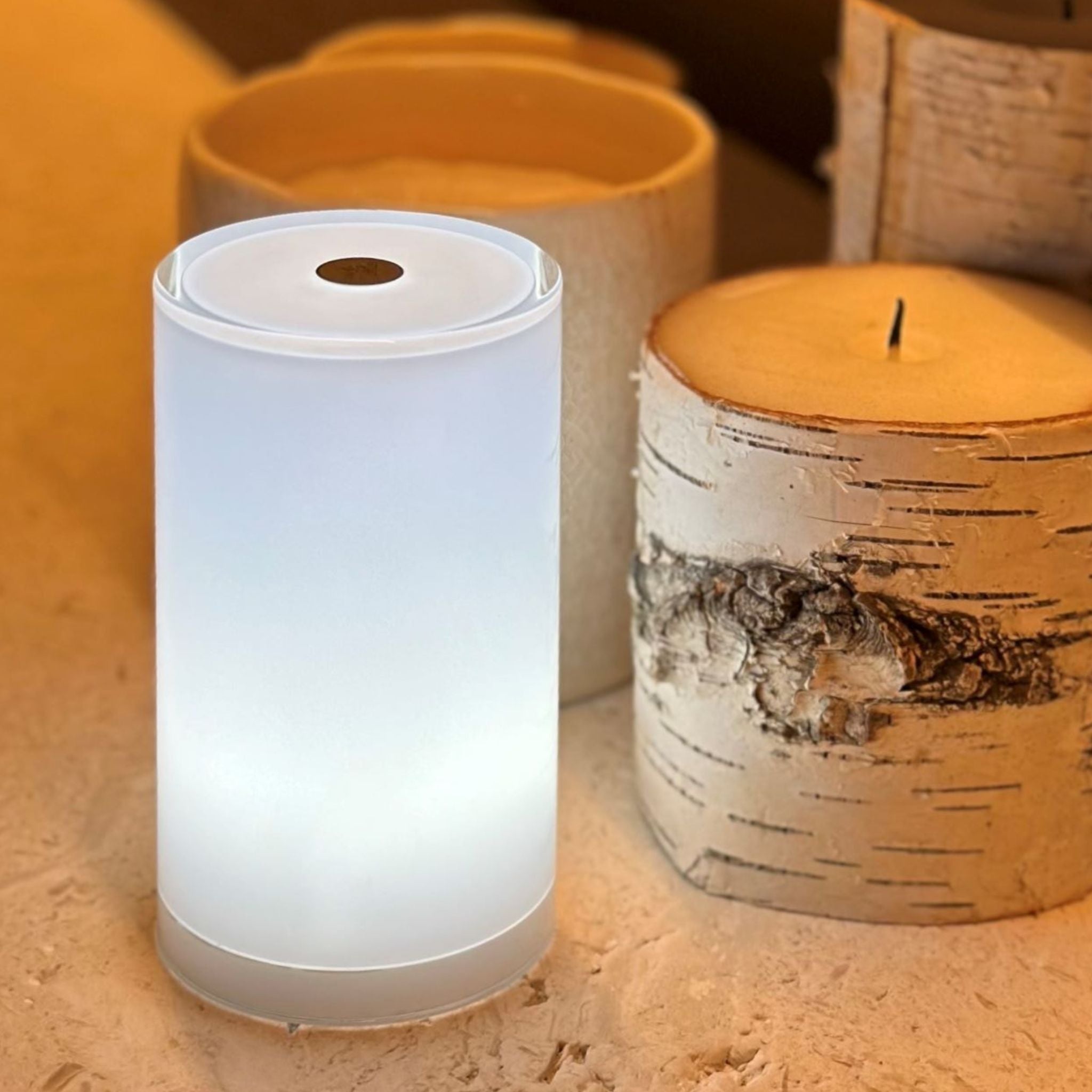 TUB 6er Set, kabellose, elegante Tischleuchten, Farbwechsel von Smart and Green