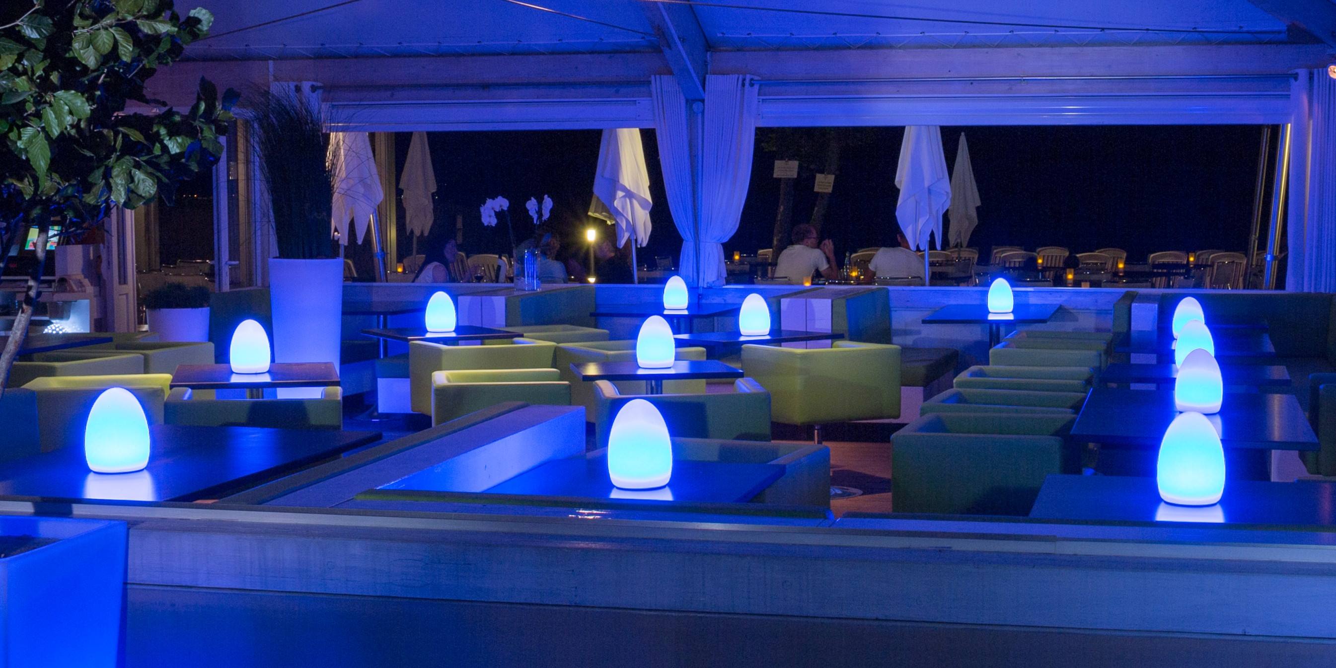 EGG - kabellose, lichtstarke Outdoor-Tischleuchte