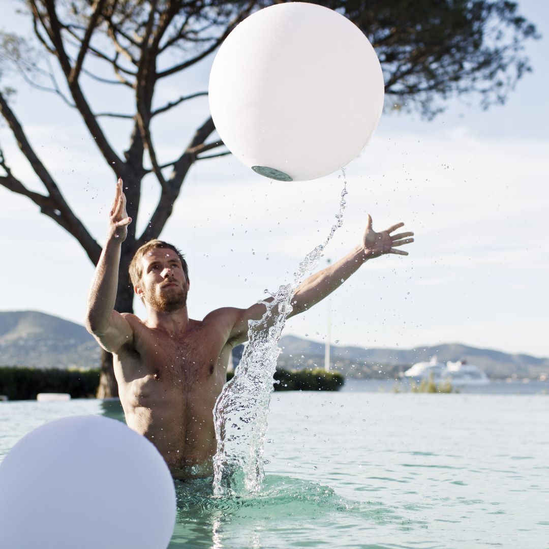 Light balls for home and garden